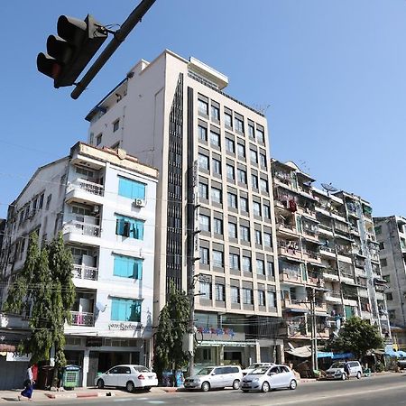 יאנגון Hotel Royal King מראה חיצוני תמונה
