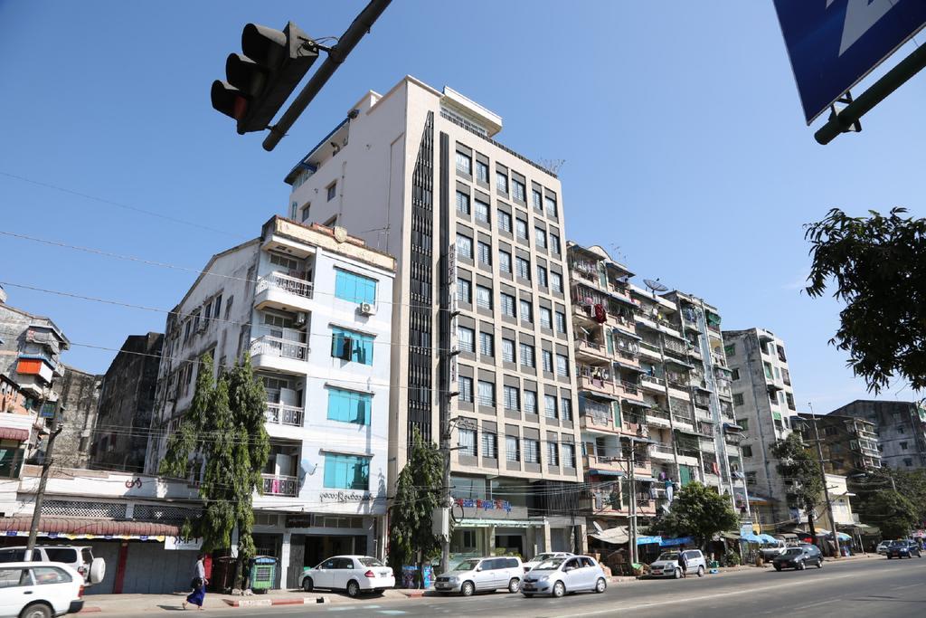 יאנגון Hotel Royal King מראה חיצוני תמונה