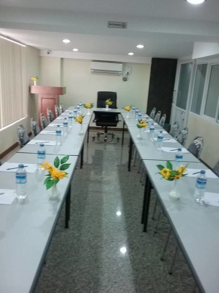 יאנגון Hotel Royal King מראה חיצוני תמונה