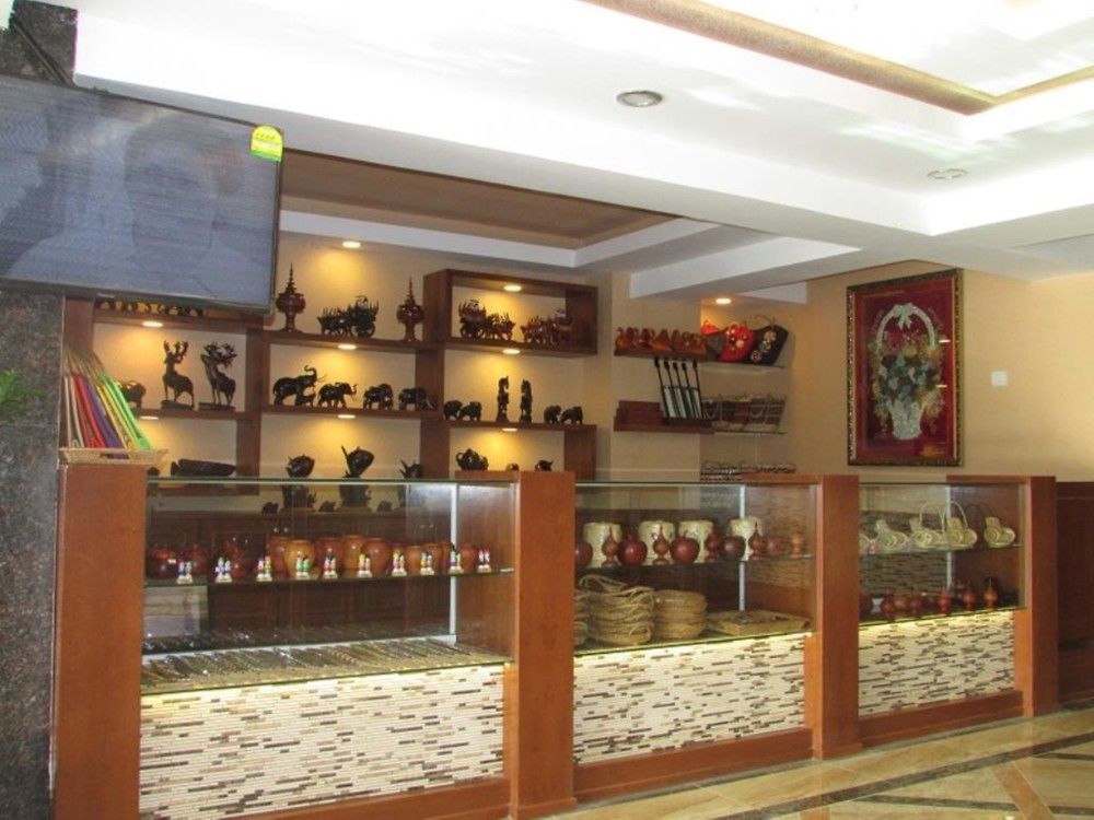 יאנגון Hotel Royal King מראה חיצוני תמונה